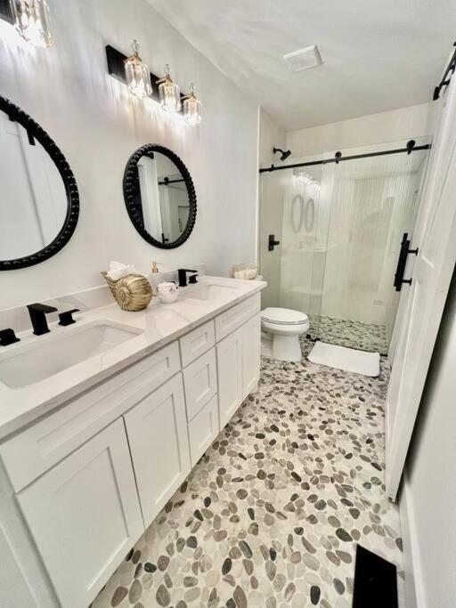 Luxury City Loft In Gainesville B 外观 照片
